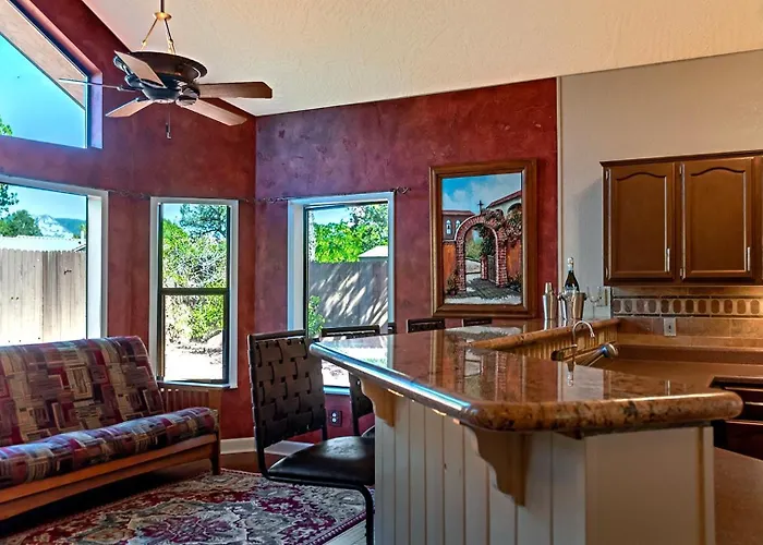 West Sedona, Walk To Sugarloaf Trls, Jacuzzi Vakantiehuis *